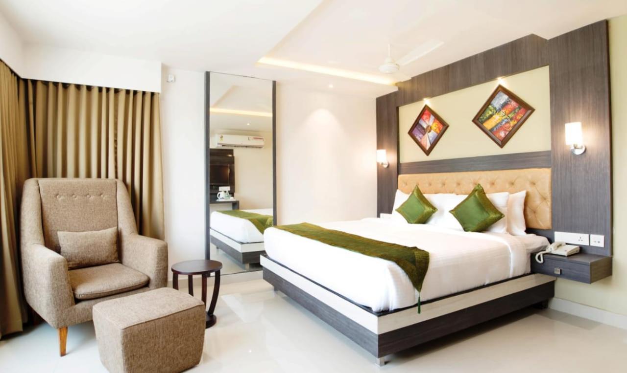 Olive Tree Hotel Виджаявада Экстерьер фото